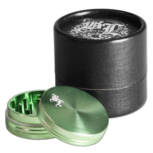 Black Leaf Alu-Mühle 2-teilig anodisiert ink. Geschenkbox grün